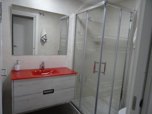 Boutique apartment near the beach, 1 Gbps Wi-Fi photo 30