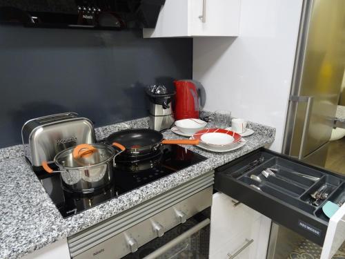 Boutique apartment near the beach, 1 Gbps Wi-Fi photo 20