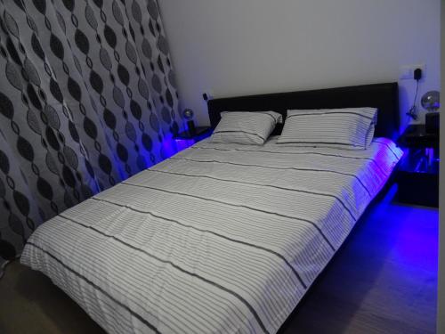 Boutique apartment near the beach, 1 Gbps Wi-Fi photo 27