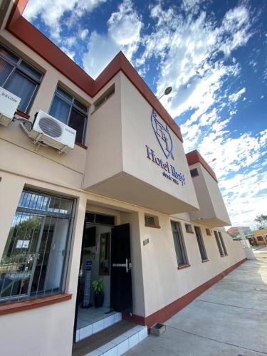 Bangunan di mana terletaknya hotel