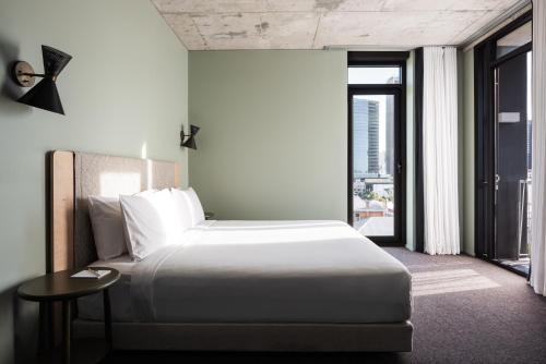 Gallery image of Alex Hotel in Perth