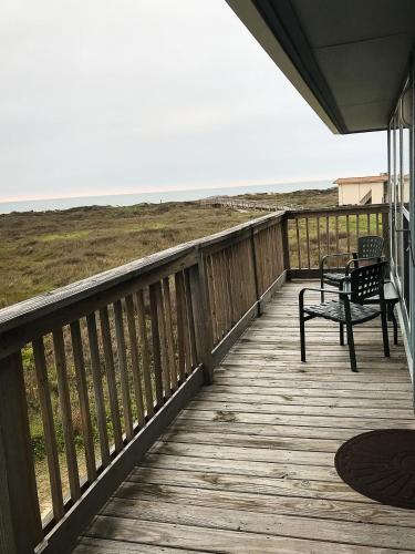 Balkón nebo terasa v ubytování Serene Seashell 508BH