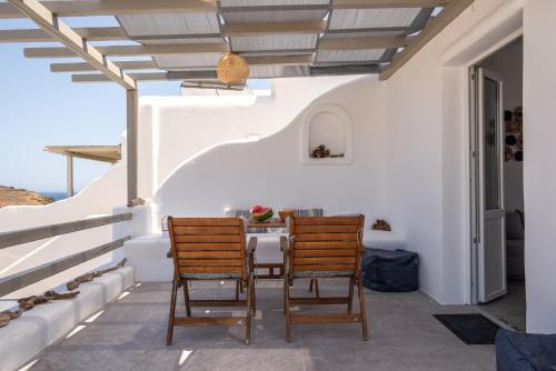 Μπαλκόνι ή βεράντα στο Miramare Suites Mykonos
