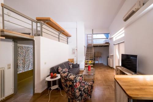 THISIO LOFT