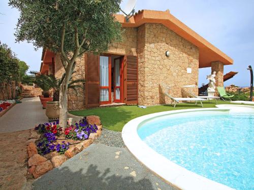 Villa con piscina y casa en Villa Gatti by Interhome, en Costa Paradiso