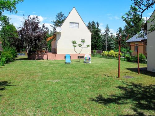 Vonkajšia záhrada v ubytovaní Holiday Home Violett by Interhome