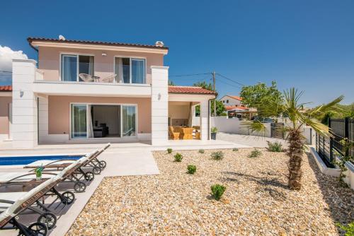Villa Periska