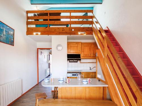 Apartment Maison de l'océan-6 by Interhome