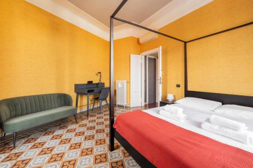 GuestHost - Isola District & Istria M5 APT!