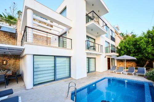 Gallery image of Luxus Villa Skyla mit 5 Schlafzimmern & Meer-Blick in Kas