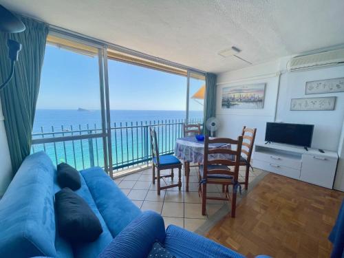 Las Palmeras Sea View Apartment, בנידורם – מחירים מעודכנים ...