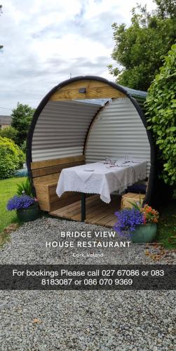 Imagen de la galería de Bridge View House B&B and Restaurant, en Kilcrohane