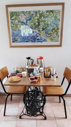 Đồ ăn tại/gần nhà nghỉ B&B