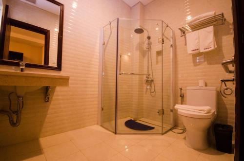 ห้องน้ำของ Palawan Uno Hotel