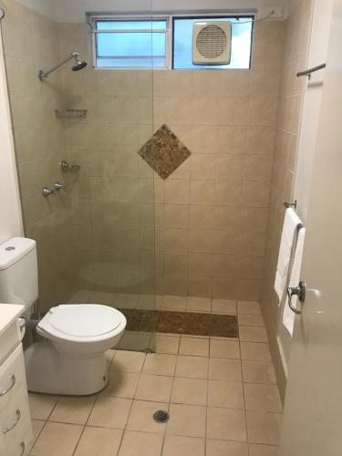 Un baño de Reef Gateway Apartments