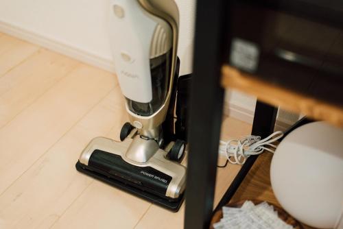 a mixer sitting on top of a table at Plage in Yamada