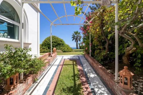 The Palace Marbella - Lavish Beachfront Villa, Estepona ...