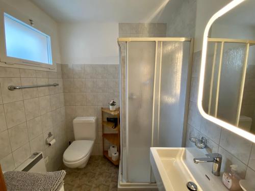 Koupelna v ubytování Casa Edi