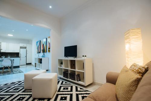 Holi-Rent Lanza