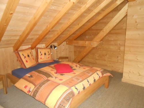 Llit o llits en una habitació de Gîte du Rotenberg