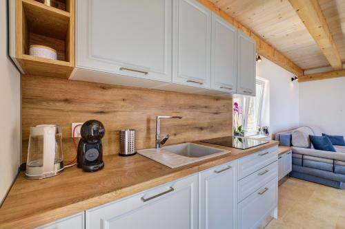 Stone House – Photos 4