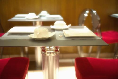 Εστιατόριο ή άλλο μέρος για φαγητό στο Hôtel De Venise