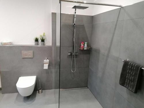 Ένα μπάνιο στο Ferienwohnung Lieblingsplatz
