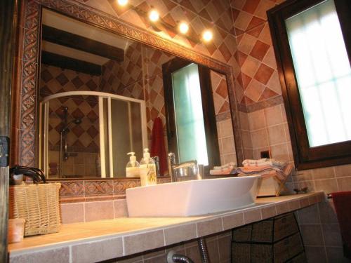 Kupaonica u objektu Casa Rural El Tejo