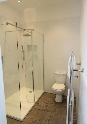 City Centre New Town 2 Bedroom Flat photo 22