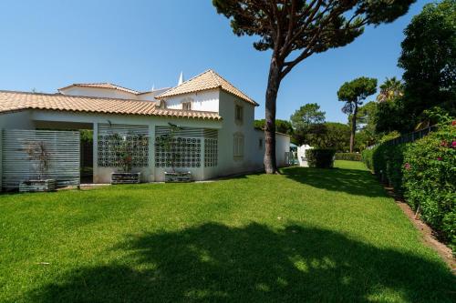 Villa Macuti by SAPvillas