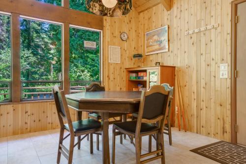 Fotografie z fotogalerie ubytování Yakima River Cabin v destinaci Cle Elum