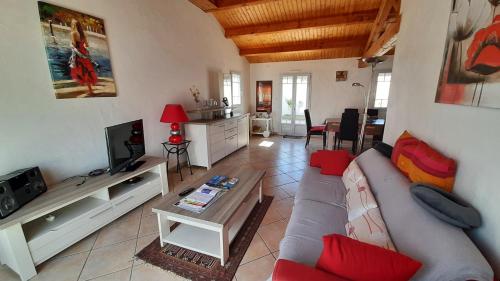 Maison de ville au calme, de plain pied, 2 chambres