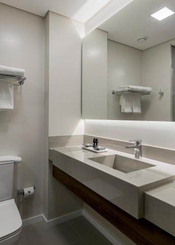 Un baño de K-Platz Hotel