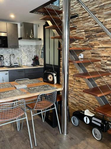 Superbe appartement rénové avec accès direct plage