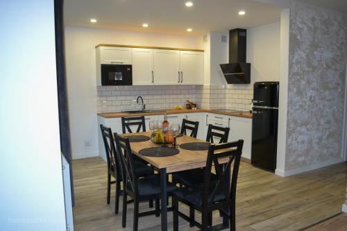 Köök või kööginurk majutusasutuses Apartament całoroczny Bieszczadzka Gawra