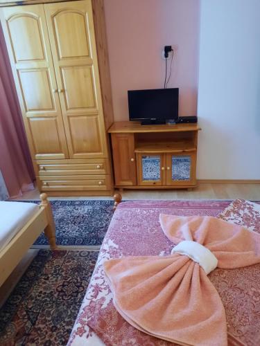 Ένα ή περισσότερα κρεβάτια σε δωμάτιο στο Guest House Lazar Raykov