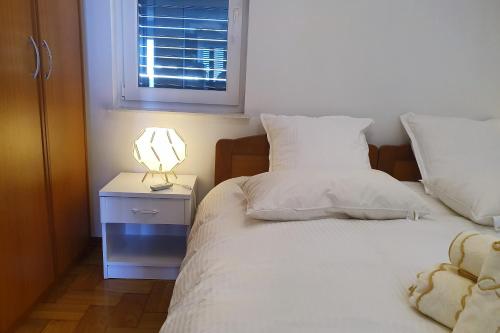 Al Mar - ZF Hvar