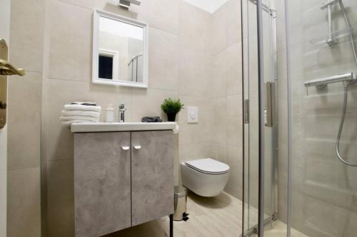 Premium Apartment by Hi5 - ASTORIA 4 bedroom 1072 Budapest, 14 Rákóczi út kép - 3