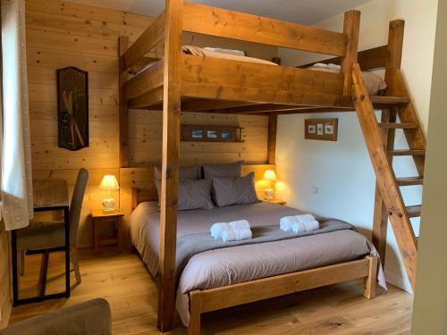 Chalet Canvolan, 7 pièces, 12 personnes, Tignes le Lac, sur terrasse et jardin