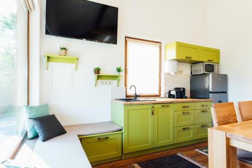Кухня или мини-кухня в Panorama House
