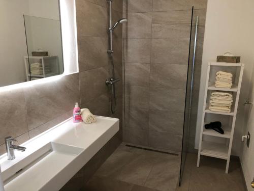 Ένα μπάνιο στο Gästeapartments Rossatz
