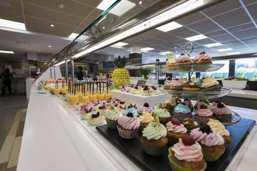 Φαγητό σε αυτό το ξενοδοχείο ή κάπου εκεί κοντά