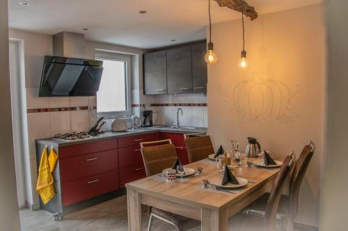 A cozinha ou cozinha compacta de Ferienhaus Fux