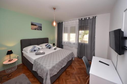 Two bedroom apartment Marinero