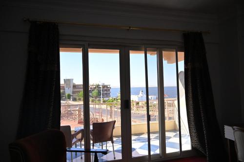 Balkón nebo terasa v ubytování Fayoum Hotel