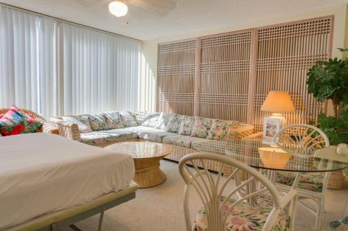 Gallery image of Kuhio Banyan Hotel (with Kitchenettes) in Honolulu