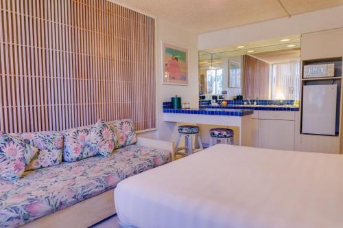 Gallery image of Kuhio Banyan Hotel (with Kitchenettes) in Honolulu