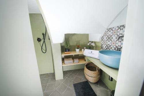 Koupelna v ubytování Dimora D'Erchia Apulian Holidays