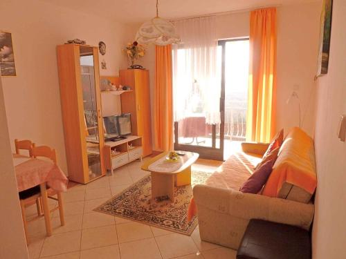 Posedenie v ubytovaní Apartments in Omisalj/Insel Krk 13342