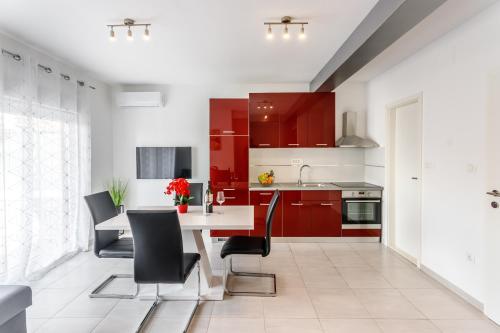 Gallery image of Luxury apartments Budimir in Podstrana